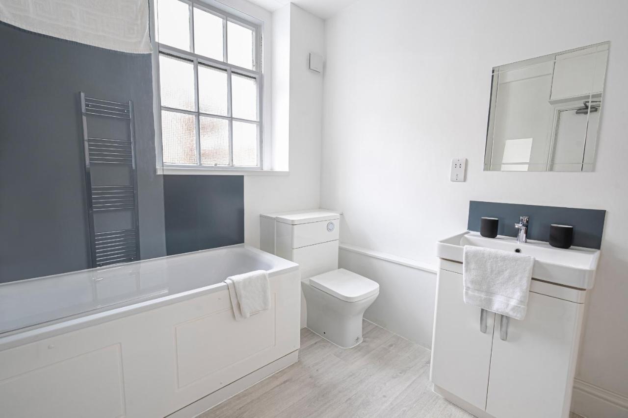 لندن Beautiful 3 Bedroom Apartment Near Marble Arch And Oxford Street المظهر الخارجي الصورة